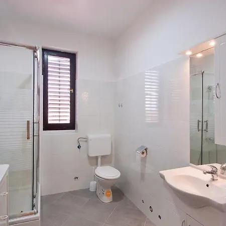 Appartement Orbanin *